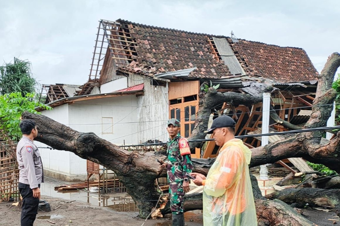 Amukan Cuaca Awal Tahun: Serangkaian Bencana Basah Kepung Nusantara
