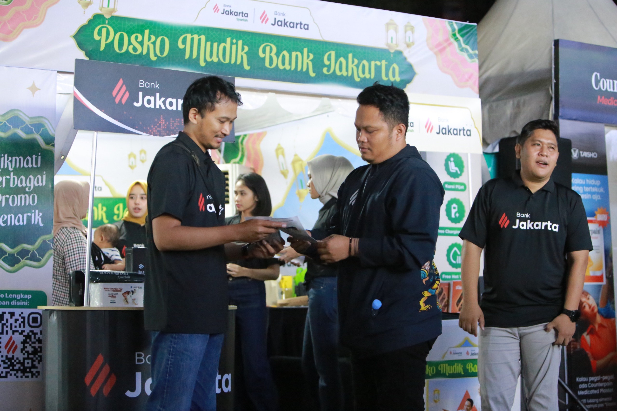 Bank Jakarta Hadirkan Posko Mudik di Rest Area KM 429 Semarang